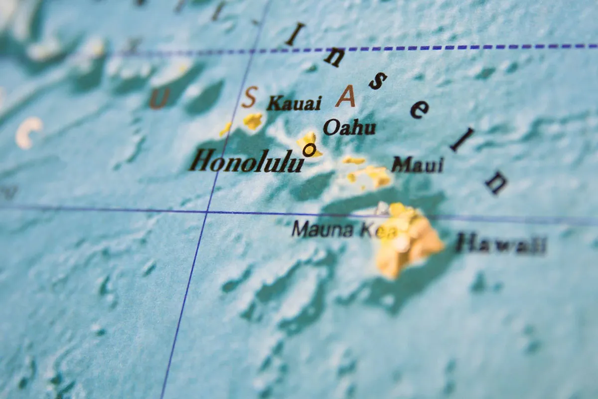 How Far Are The Hawaiian Islands From Each Other.webp